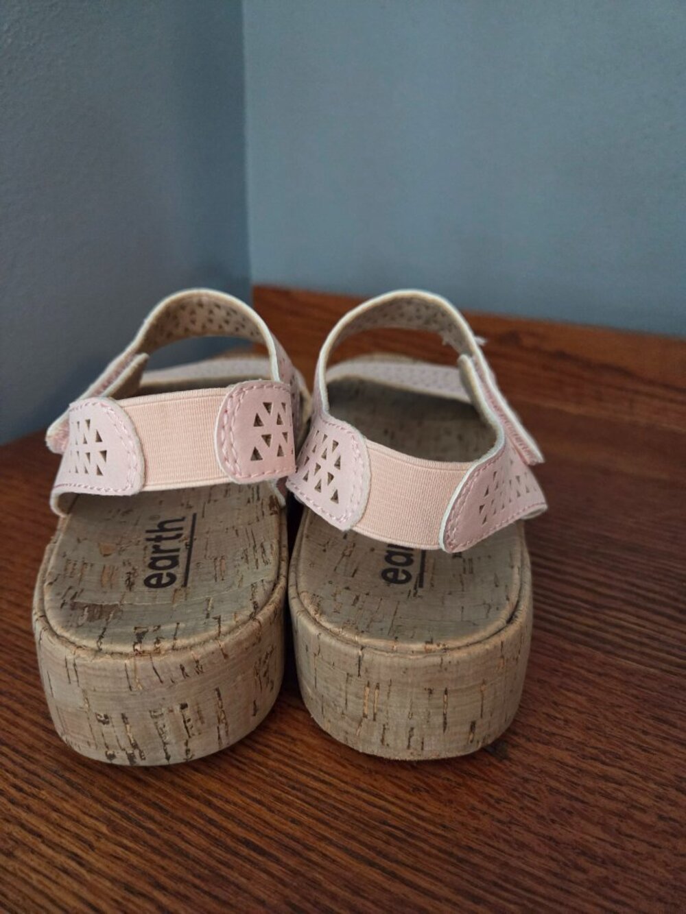 Earth Slata Pink Casual Cork Sandals size 7.5 - Picture 4 of 7